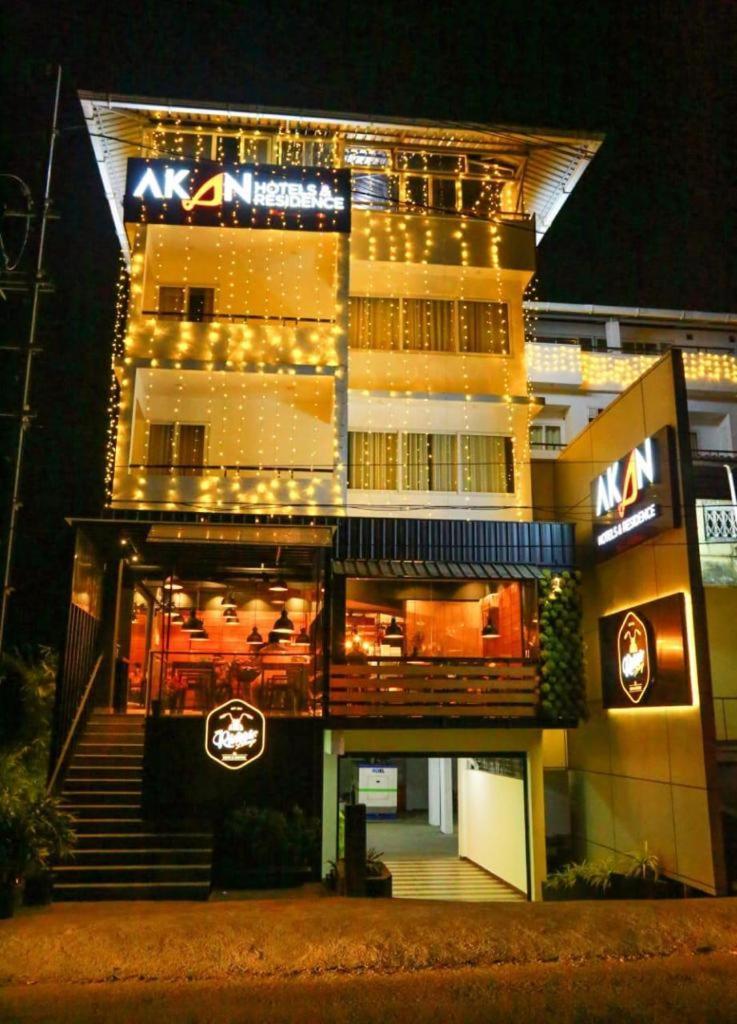 Akan Hotel And Residence Meppādi Zewnętrze zdjęcie